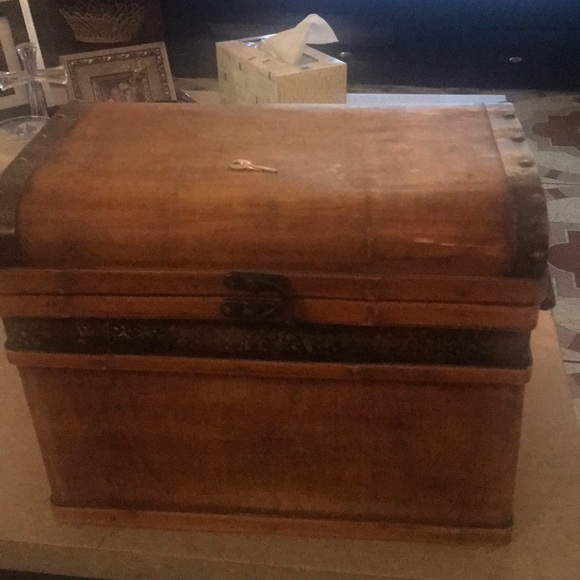 Magic Box - Picture 3 of 5